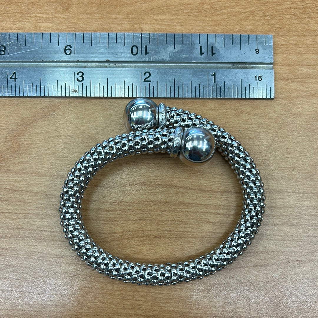 Ladies White Gold Ball Weave Bangle